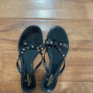 Valentino Garavani Rockstud PVC Flat Thong Sandals